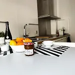 Tossa Center Attic & Terrace *