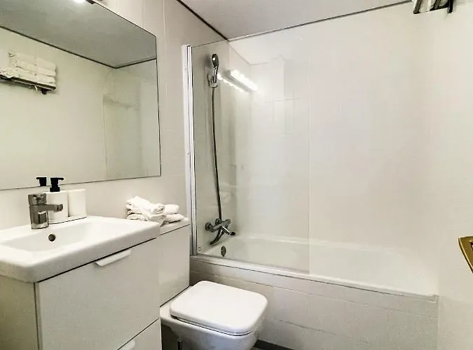 Apartment Tossa Center Attic & Terrace *