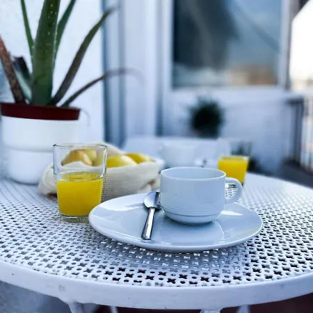 Tossa Center Attic & Terrace Apartman *